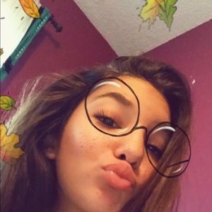 Meet your Posher, Iman